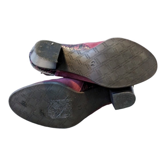 Vionic Naomi Snakeskin Heeled Ankle Bootie in Red Suede Size 7 - Picture 4 of 6